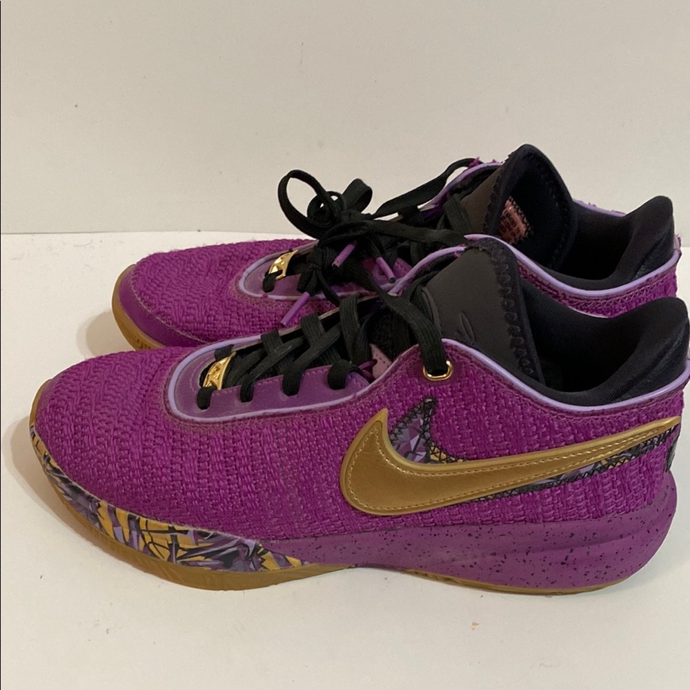 Nike Kids Lebron XX SE FD0207-500 Purple Lace-Up Sneaker Size 7Y Women Sz 8.5 - Picture 2 of 9